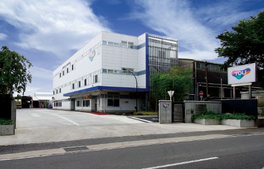 厚木工場外観写真